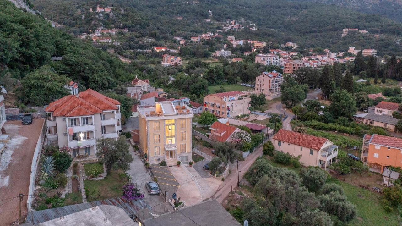 Apartments Bonazza Петровац Экстерьер фото